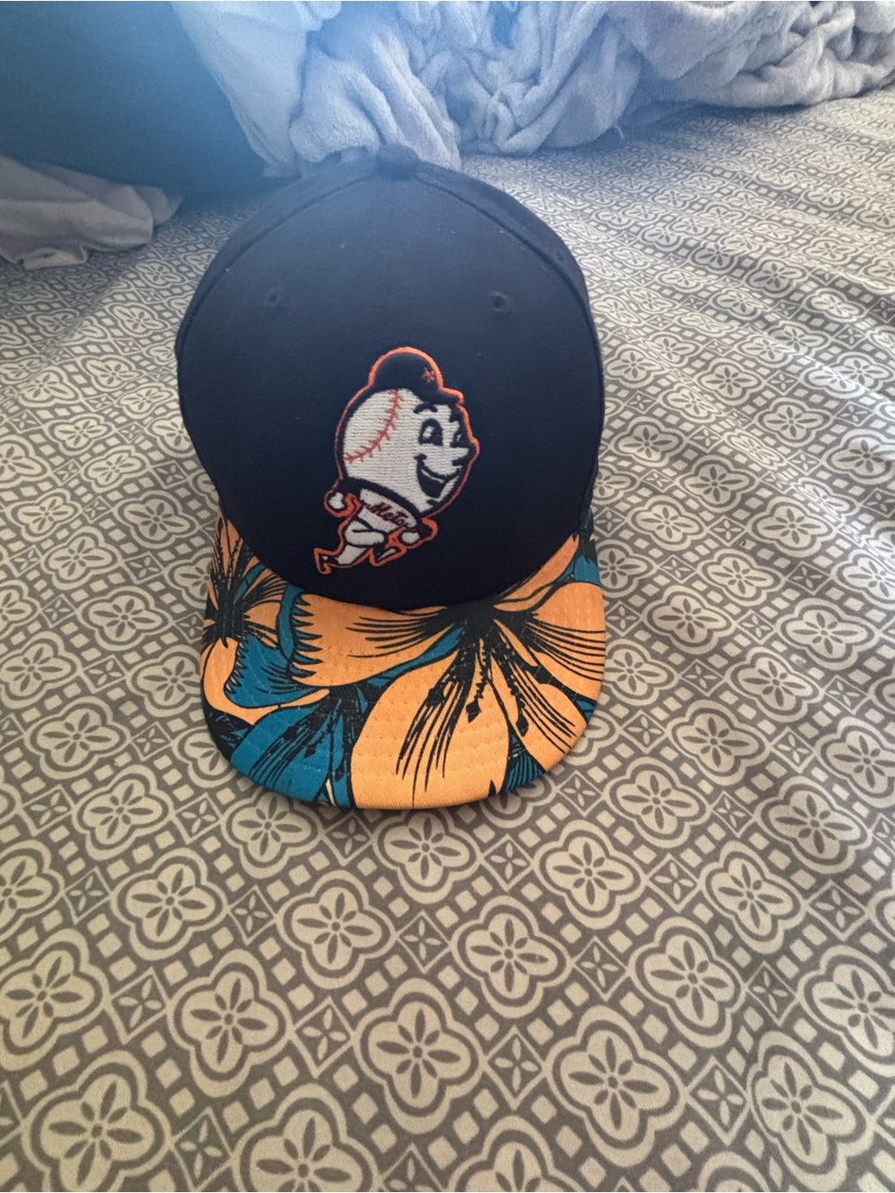New York Mets Navy Baseball Cap with Orange & Teal Palm Print Visor 7 5/8